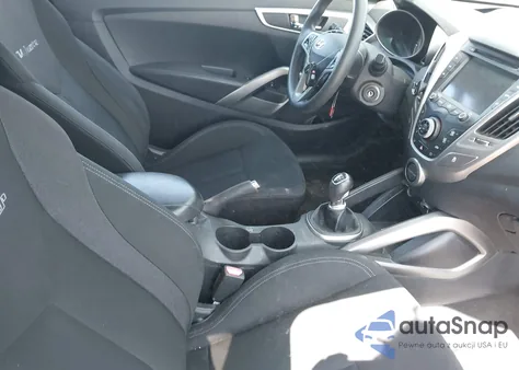 2013 Hyundai Veloster Base W/Black z USA, uszkodzony, nr VIN KMHTC6AD6DU125295